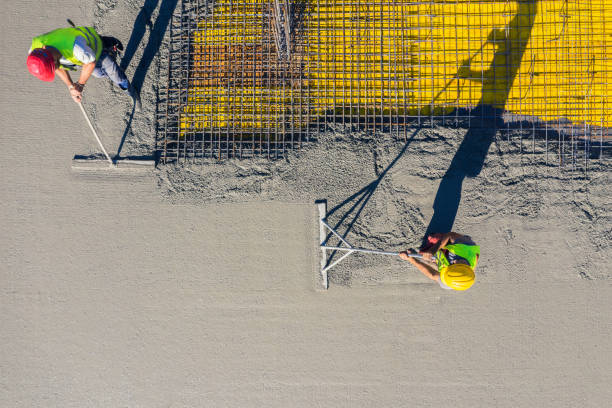  Crystal Falls, MI Concrete contractor Pros